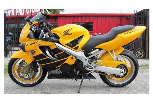 2000 CBR600F4 Honda Salvage Motorcycle